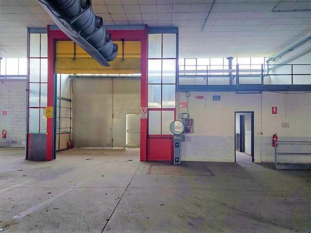 #14686 Complesso industriale con 2 capannoni e pertinenze in vendita - foto 11