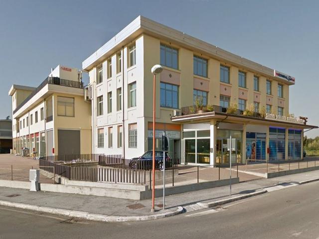 Negozi in vendita
