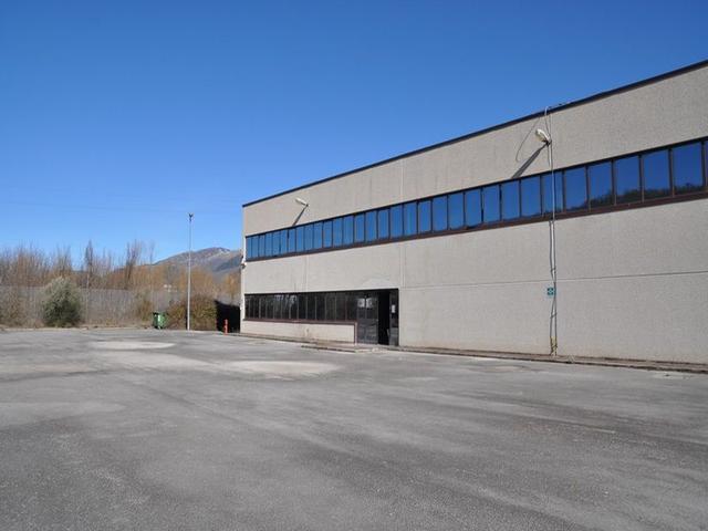 #14725 Capannone industriale con area di pertinenza in vendita - foto 4