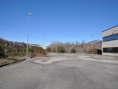 Fabbricati industriali in vendita