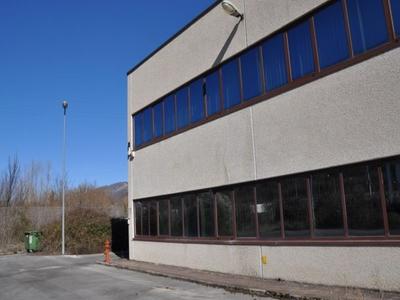 Fabbricati industriali in vendita