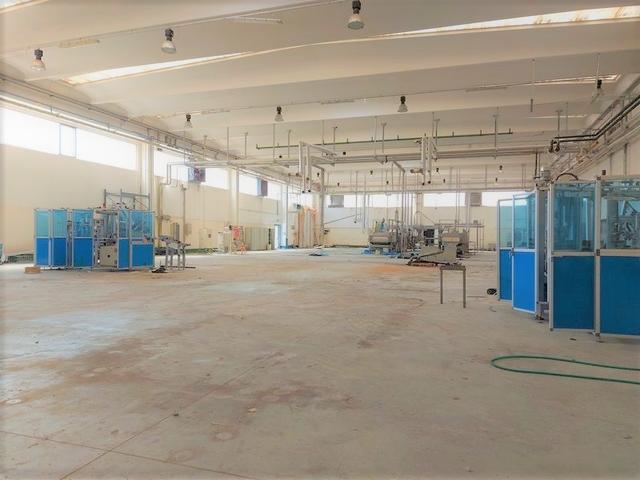 #14738 Capannone industriale con area di pertinenza in vendita - foto 8