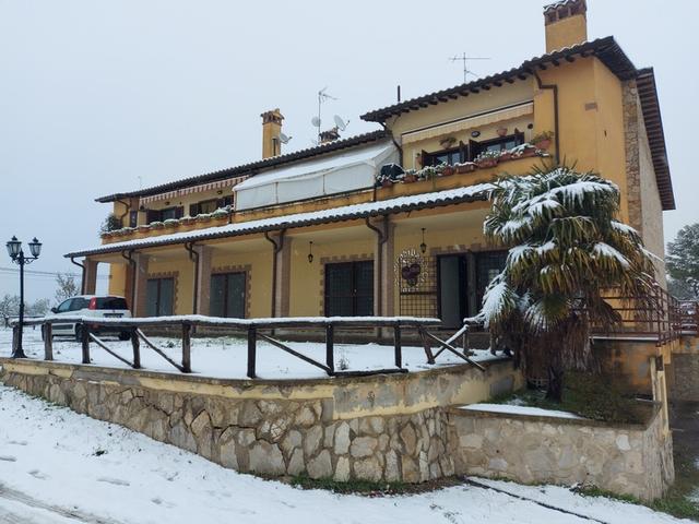 #14754 Porzione di negozio ad uso pizzeria in vendita - foto 2