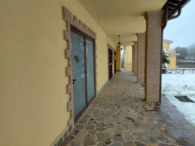 #14754 Porzione di negozio ad uso pizzeria in vendita - foto 4