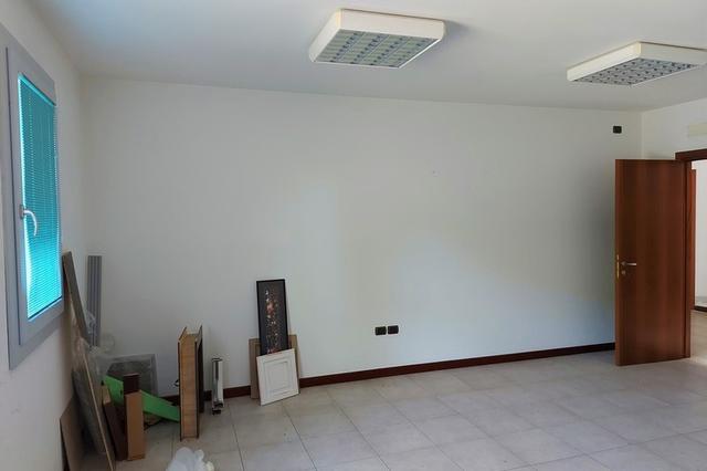 #14762 Porzione di capannone e piazzale privato in vendita - foto 14