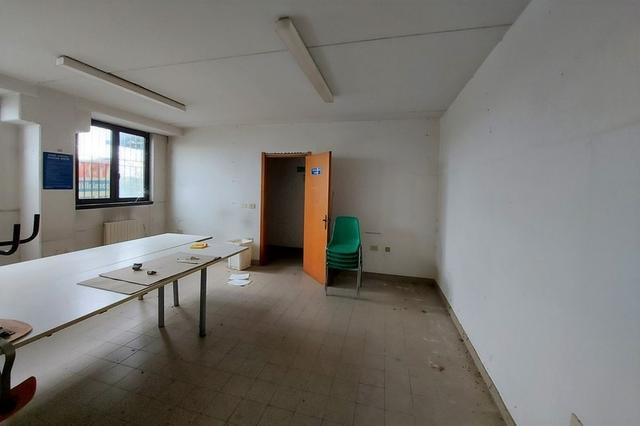 Con servizi in vendita