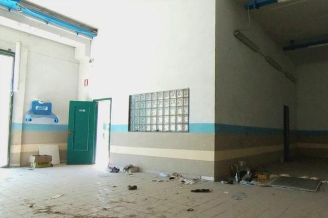 Laboratori in vendita