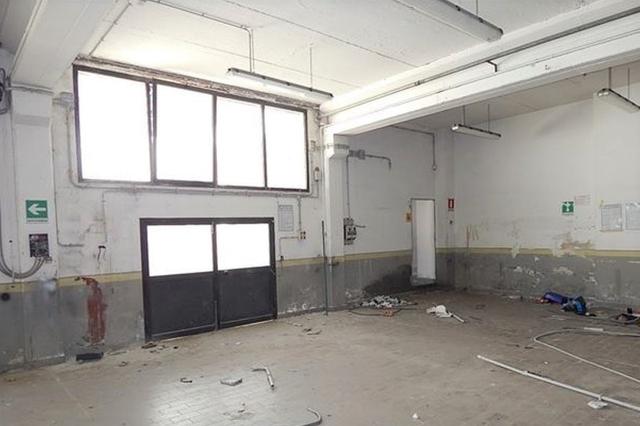 #14792 Complesso da ristrutturare con showroom in vendita - foto 10