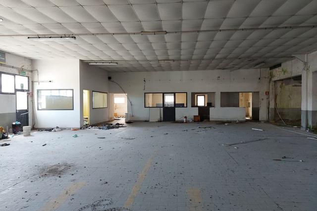 #14792 Complesso da ristrutturare con showroom in vendita - foto 19