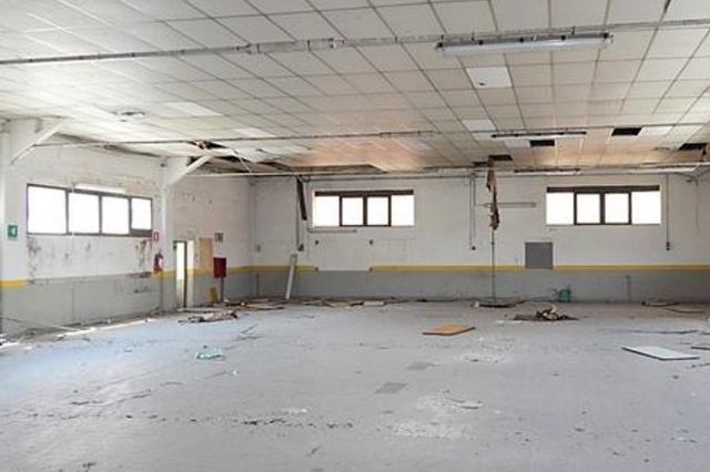 #14792 Complesso da ristrutturare con showroom in vendita - foto 20