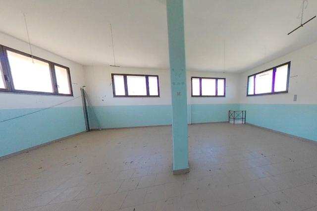 #14842 Locale artigianale in duplex con pertinenze in vendita - foto 5