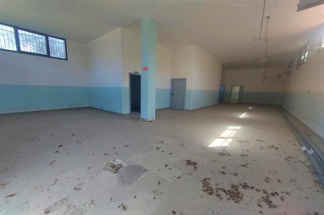 #14842 Locale artigianale in duplex con pertinenze in vendita - foto 10