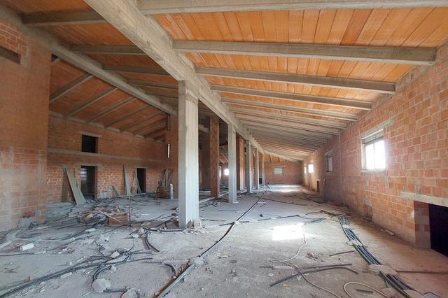 #14914 Albergo da ristrutturare e terreno sportivo in vendita - foto 14