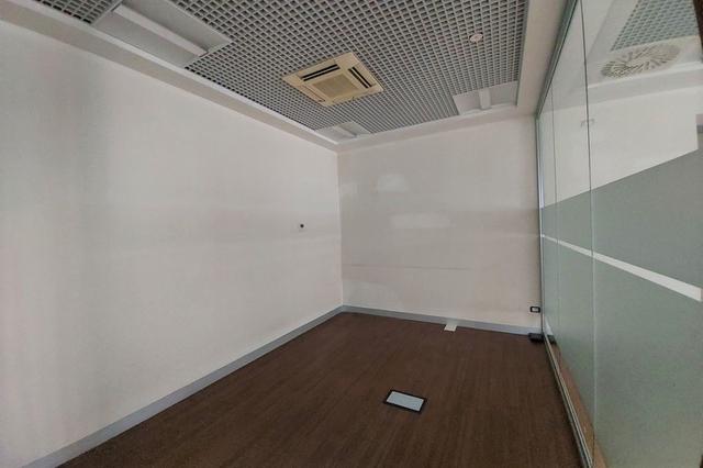 #15112 Locali per ex istituto di credito in vendita - foto 5