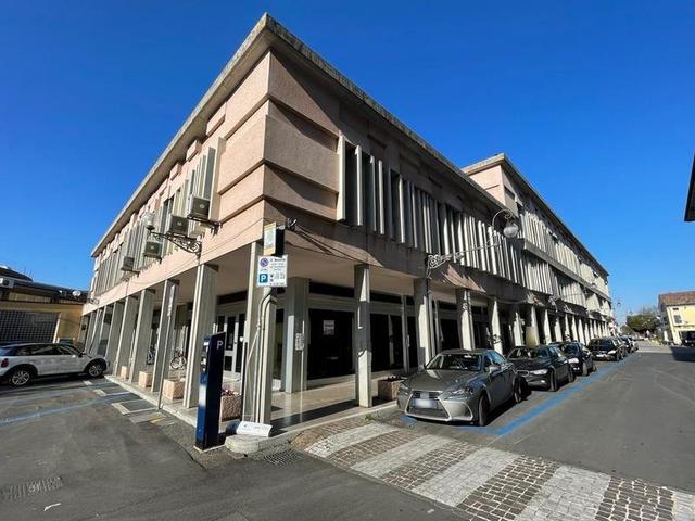 #15114 Cinque locali per ex istituto di credito in vendita - foto 20