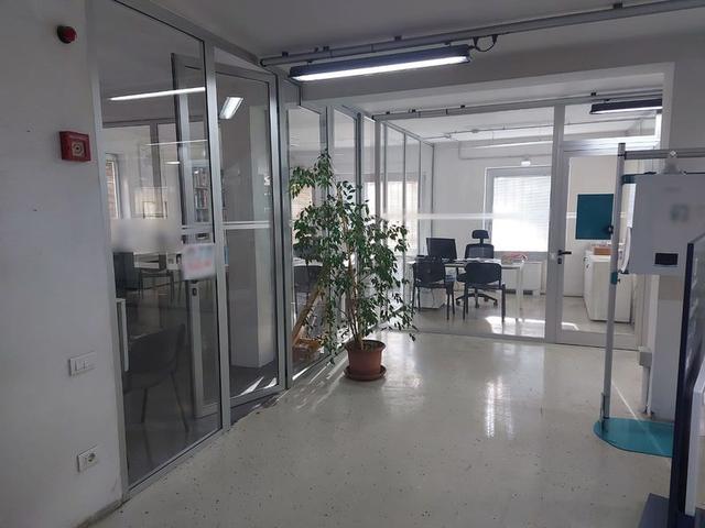 #15115 Fabbricato commerciale con uffici e magazzino in vendita - foto 5