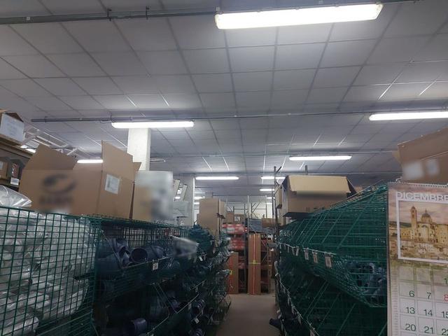 #15115 Fabbricato commerciale con uffici e magazzino in vendita - foto 10