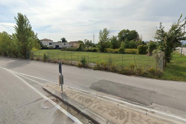 #15144 Terreno edificabile di 1.824 mq in vendita - foto 4