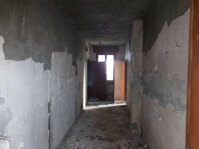 Laboratori in vendita