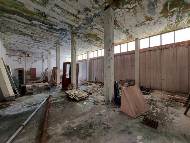 #15161 Palazzina artigianale in stato di abbandono in vendita - foto 11