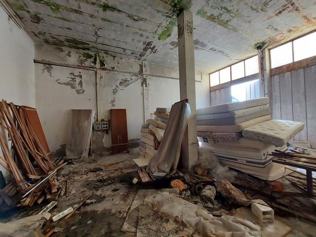 #15161 Palazzina artigianale in stato di abbandono in vendita - foto 13