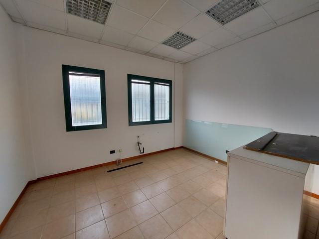 #15165 Palazzina direzionale in vendita - foto 5