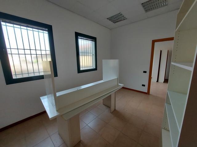 #15165 Palazzina direzionale in vendita - foto 8