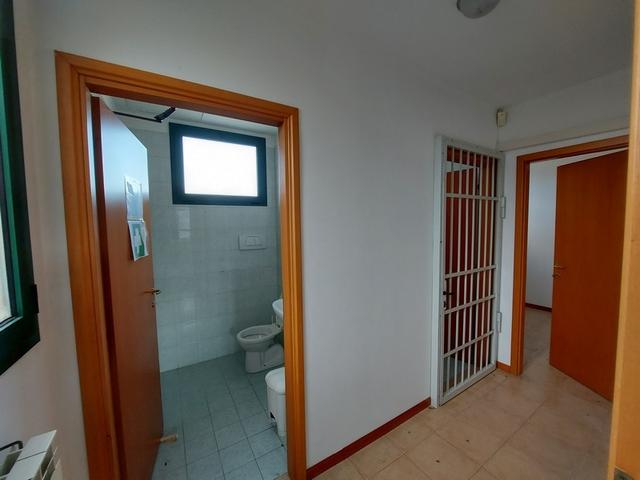 #15165 Palazzina direzionale in vendita - foto 11