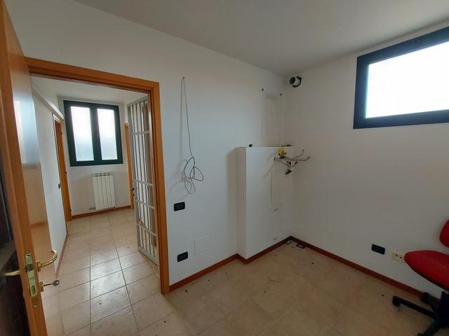 #15165 Palazzina direzionale in vendita - foto 12