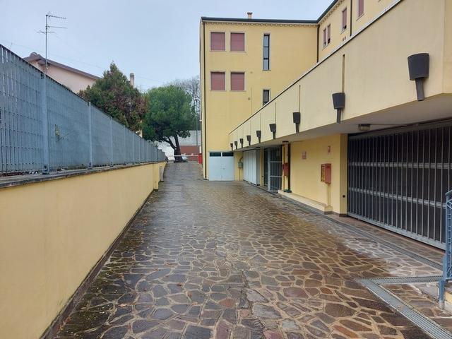 Studi privati in vendita