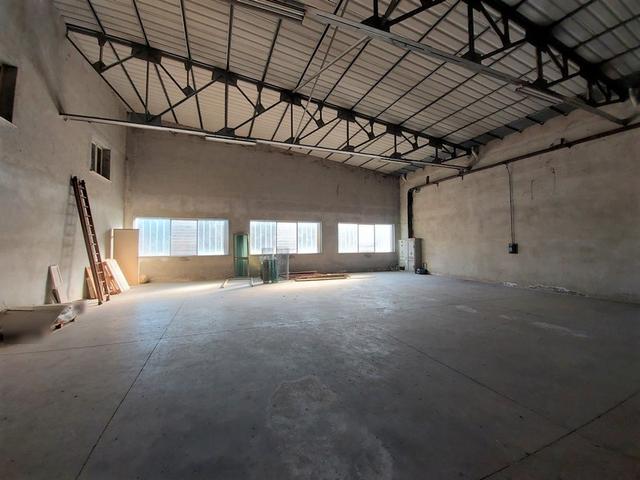 Fabbricati industriali in vendita