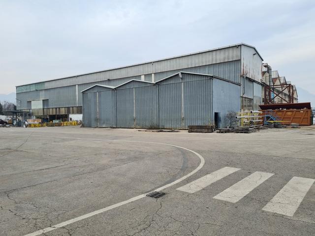 #15247 Complesso industriale con terreni in vendita - foto 2
