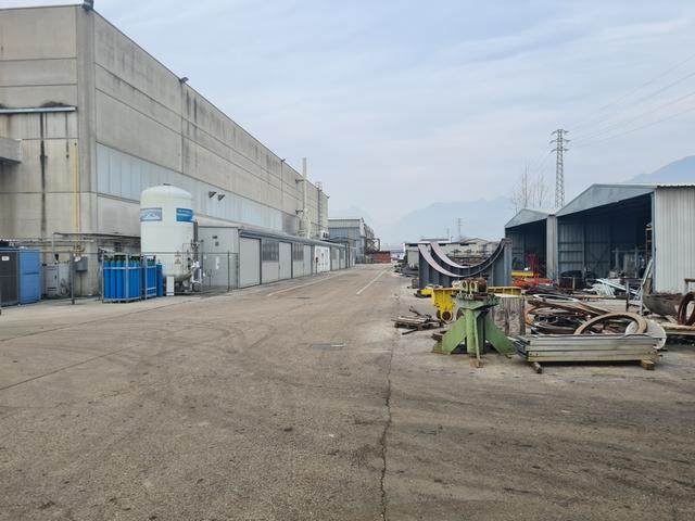 #15247 Complesso industriale con terreni in vendita - foto 8