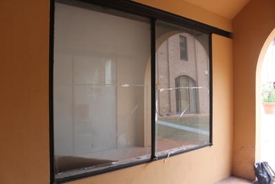 Negozi in vendita