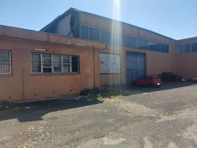 Laboratori in vendita