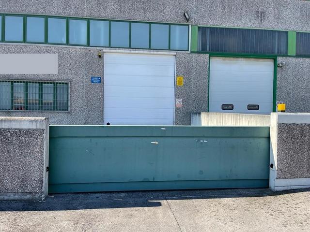 #15383 Due porzioni di capannone industriale adiacenti in vendita - foto 12