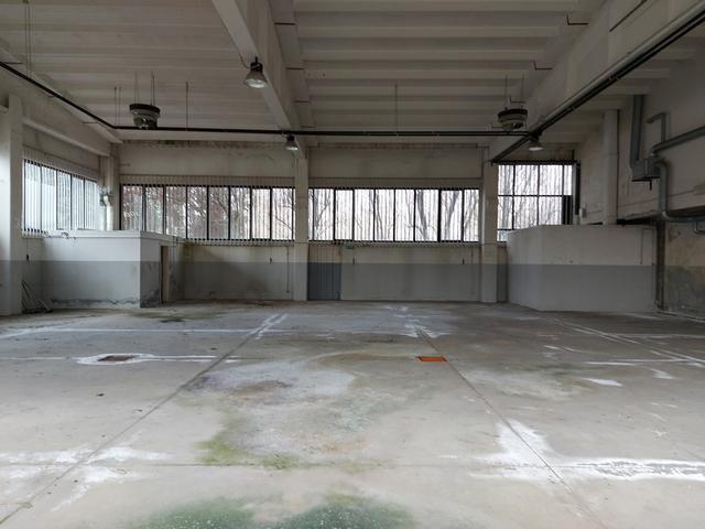 Laboratori in vendita
