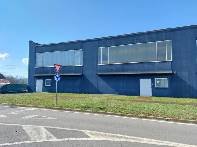 Laboratori in vendita