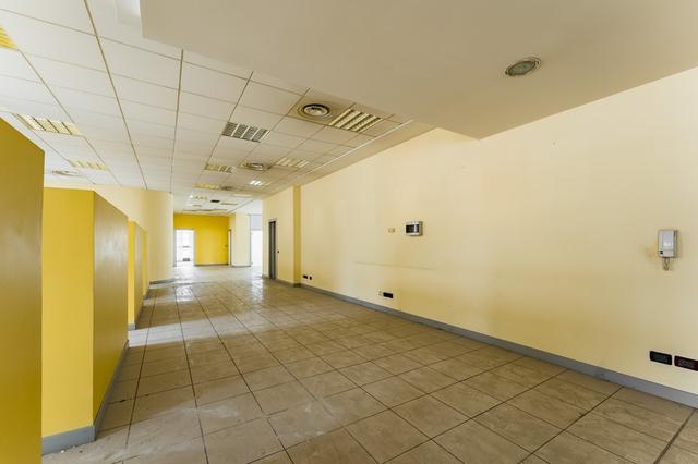 #15431 Negozio in complesso commerciale in vendita - foto 5