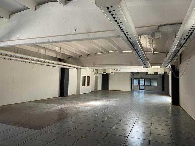 #15438 Porzione di capannone commerciale in vendita - foto 12