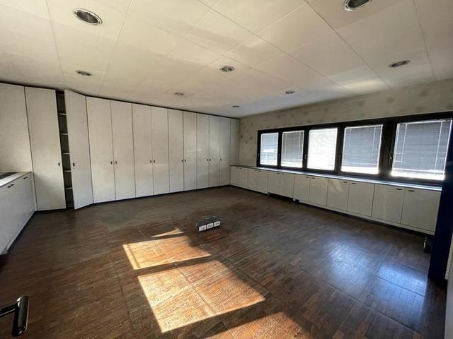 #15438 Porzione di capannone commerciale in vendita - foto 14