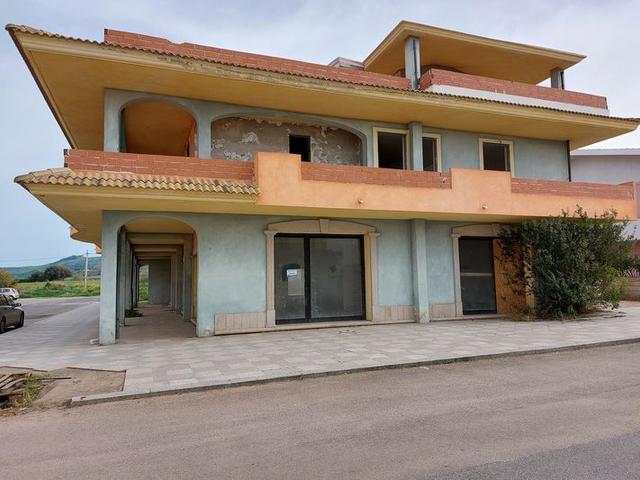 #15449 Negozio in zona centrale in vendita - foto 10