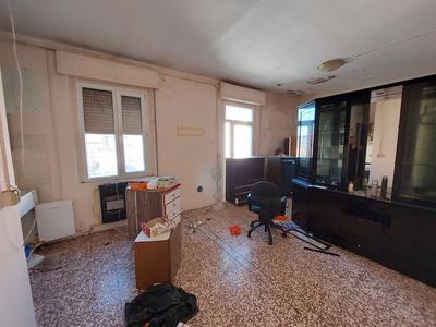 Indipendenti in vendita