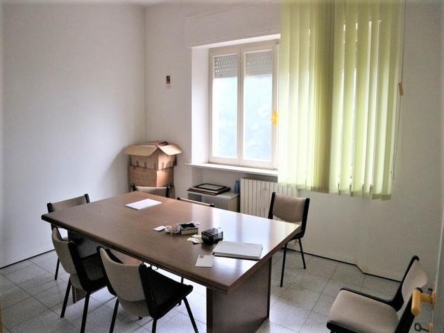 #15772 Ufficio al piano terra con corte esclusiva in vendita - foto 8