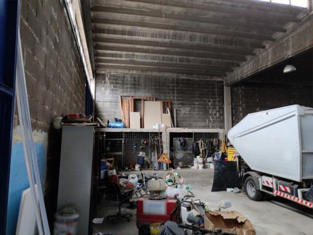 #15781 Capannone industriale con piazzale in vendita - foto 2