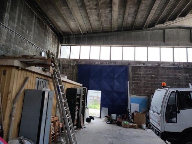 #15781 Capannone industriale con piazzale in vendita - foto 8