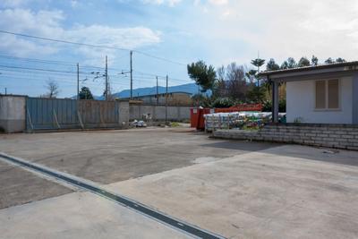 Fabbricati industriali in vendita
