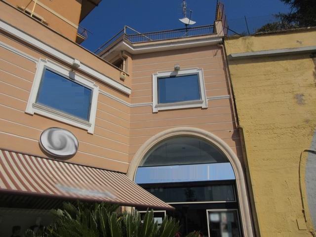 #15891 Locale commerciale su quattro piani in vendita - foto 2