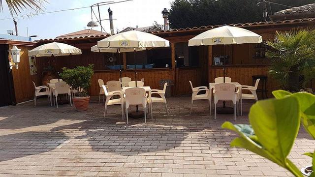 #15979 Complesso immobiliare ricettivo con abitazione ristorante piscina e sala ballo in vendita - foto 12