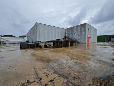 Fabbricati industriali in vendita